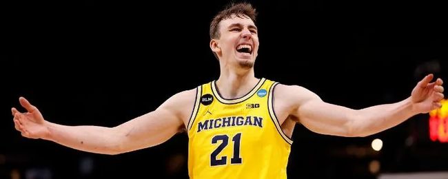 而全家福的 而全家福的